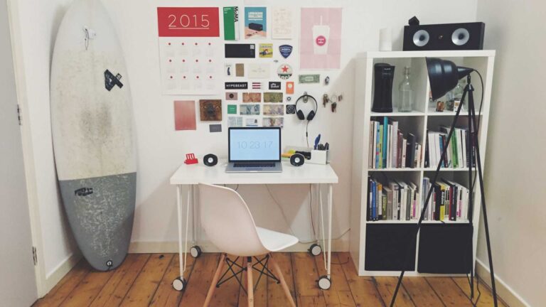 How-to-Keep-Your-Desk-Organized-in-Some-Simple-Ways-on-junkcommunity